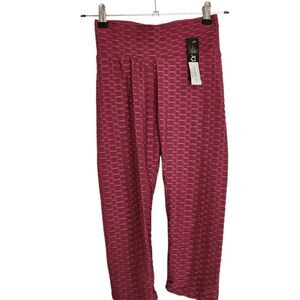 XJ Boost Womens Textured Miracle Shape Capri Leggings Mauve Small/Medium